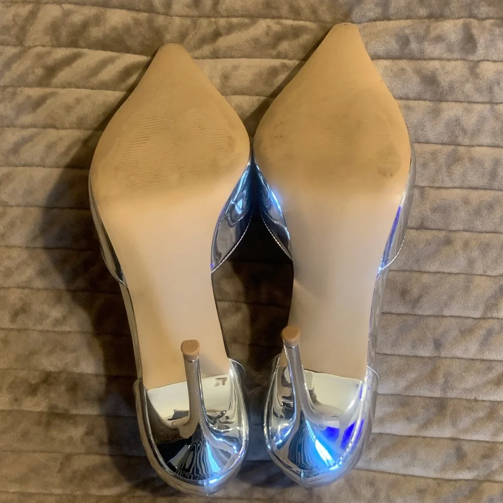 Steve Madden Metallic Silver Heels - Picture 4 of 5